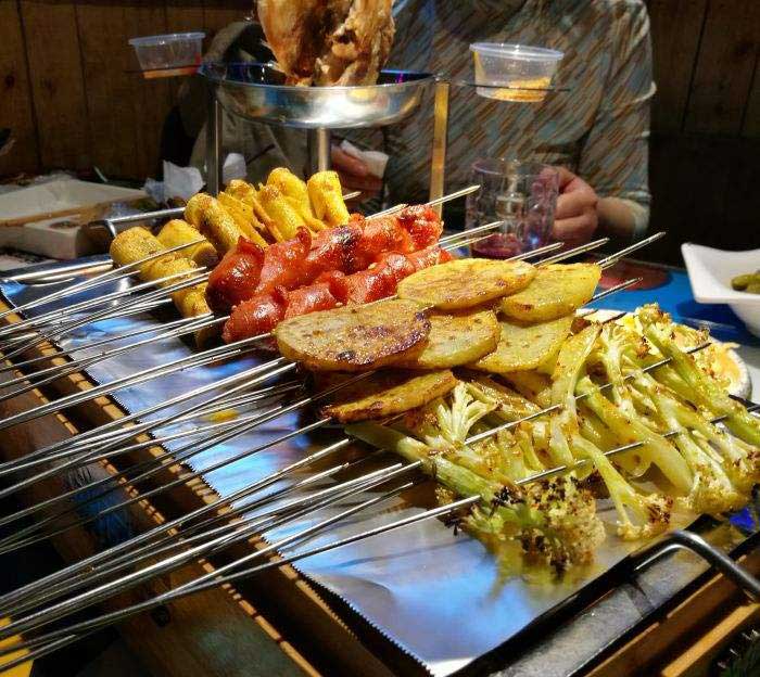 光泽音乐烧烤吧